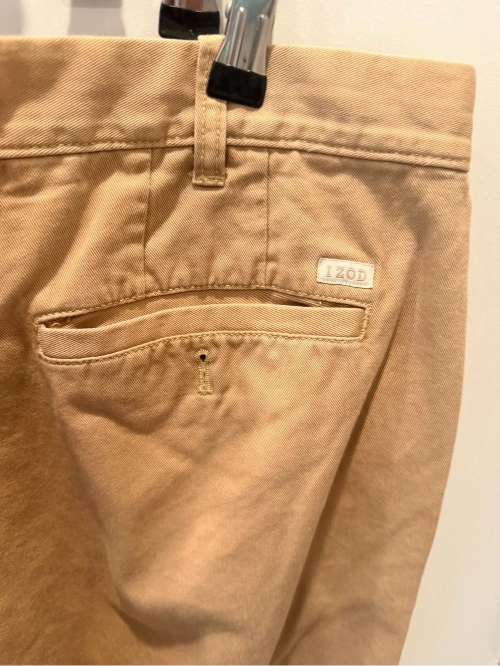IZOD Saltwater Chino Pants Mens 38x30 Khaki Classic Fit 100% Cotton